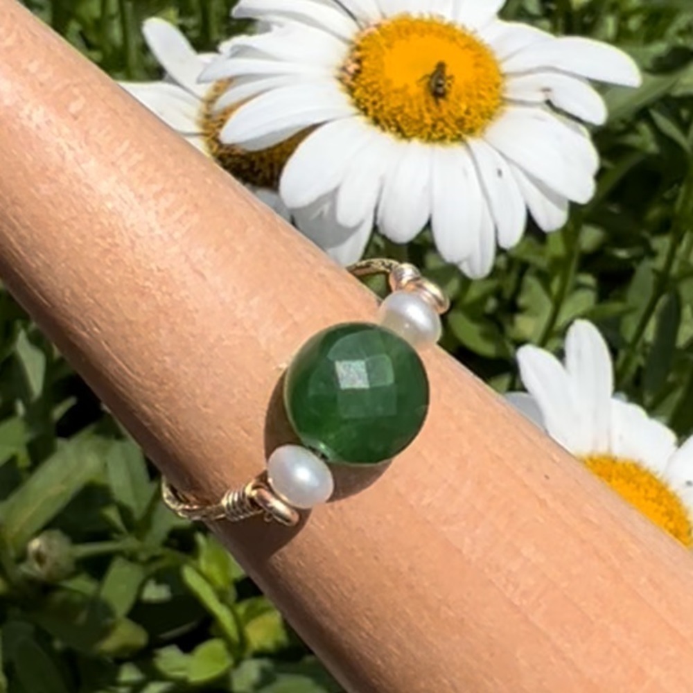 Freshwater Pearls with Green Quartz Gold Ring
